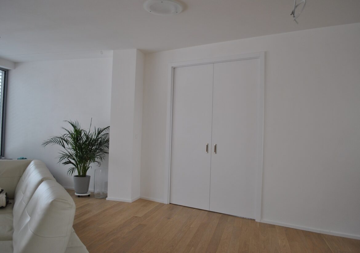 Ako správne vybrať biele dvere do bytu alebo domu