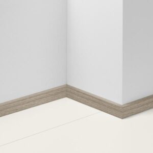 Lišta soklová Parador SL3 oak D016 1731385 2570x16x40 mm