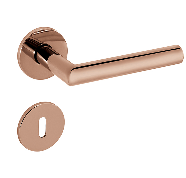 TI - FAVORIT - R 4002 5S